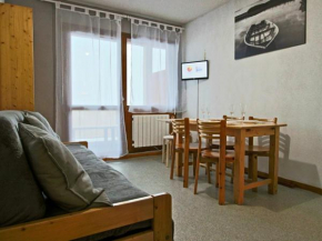Appartement Chamrousse, 2 pièces, 6 personnes - FR-1-340-149